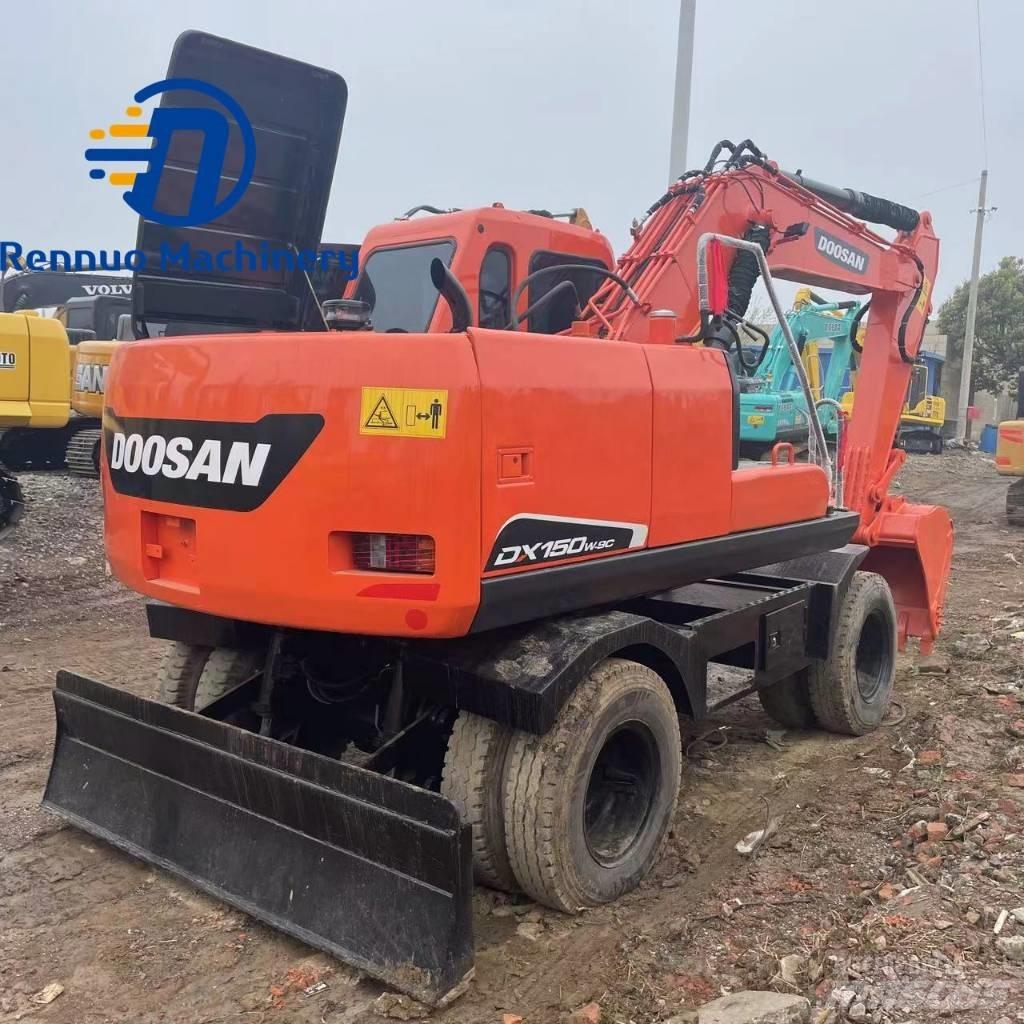 Doosan DX150W-7 Bagri na kolesih
