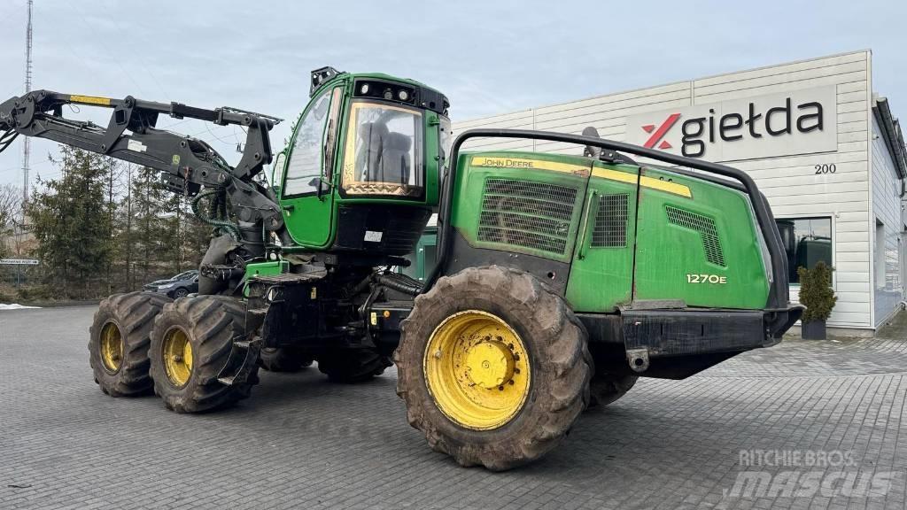 John Deere 1270 E Harvesterji