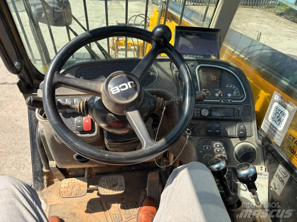 JCB 540-140 Teleskopski viličarji