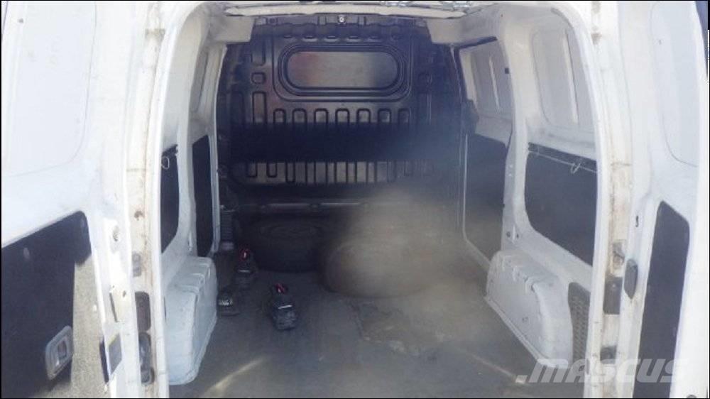 Nissan NV 200 Dostavna vozila / kombiji