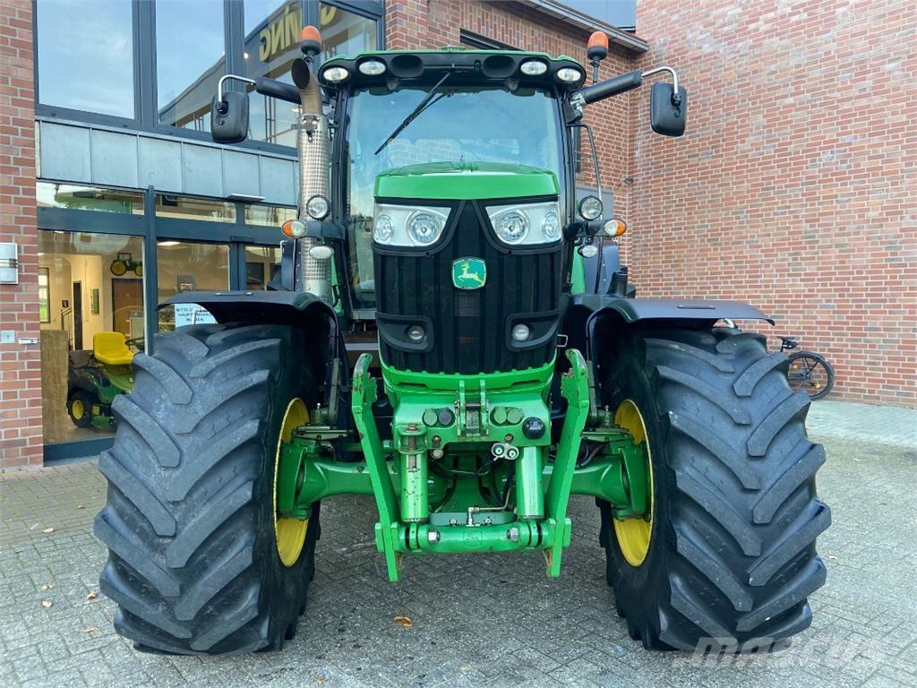 John Deere 6210R Traktorji