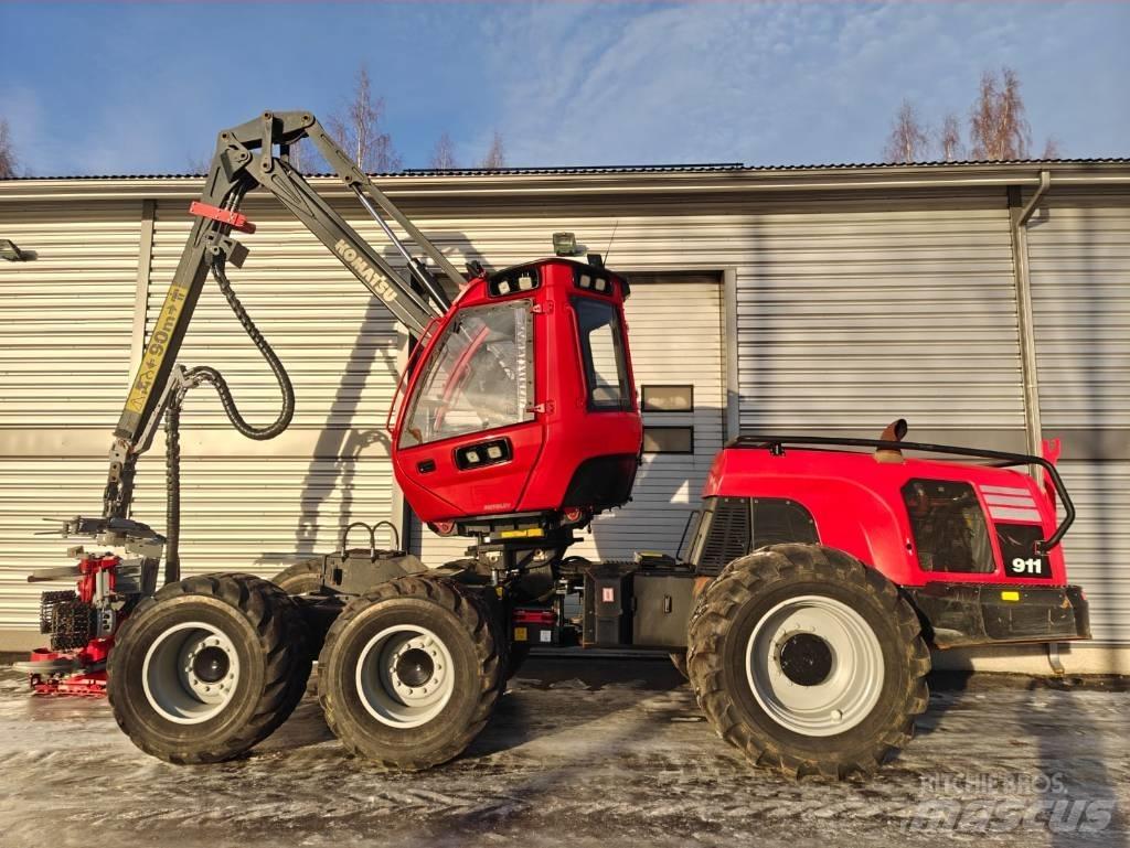 Komatsu 911 Harvesterji