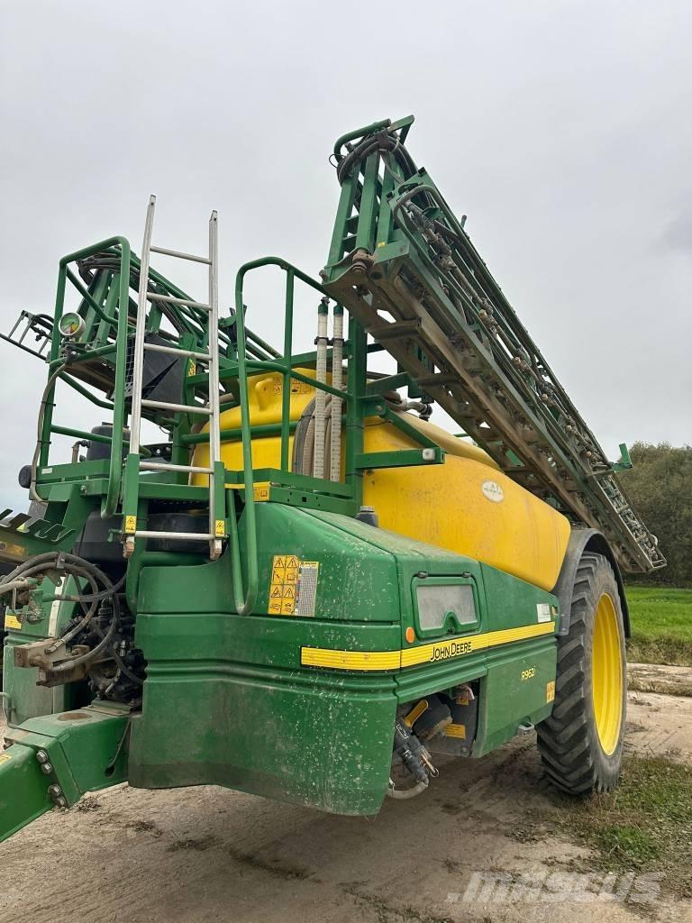 John Deere R 962 i Vlečne škropilnice