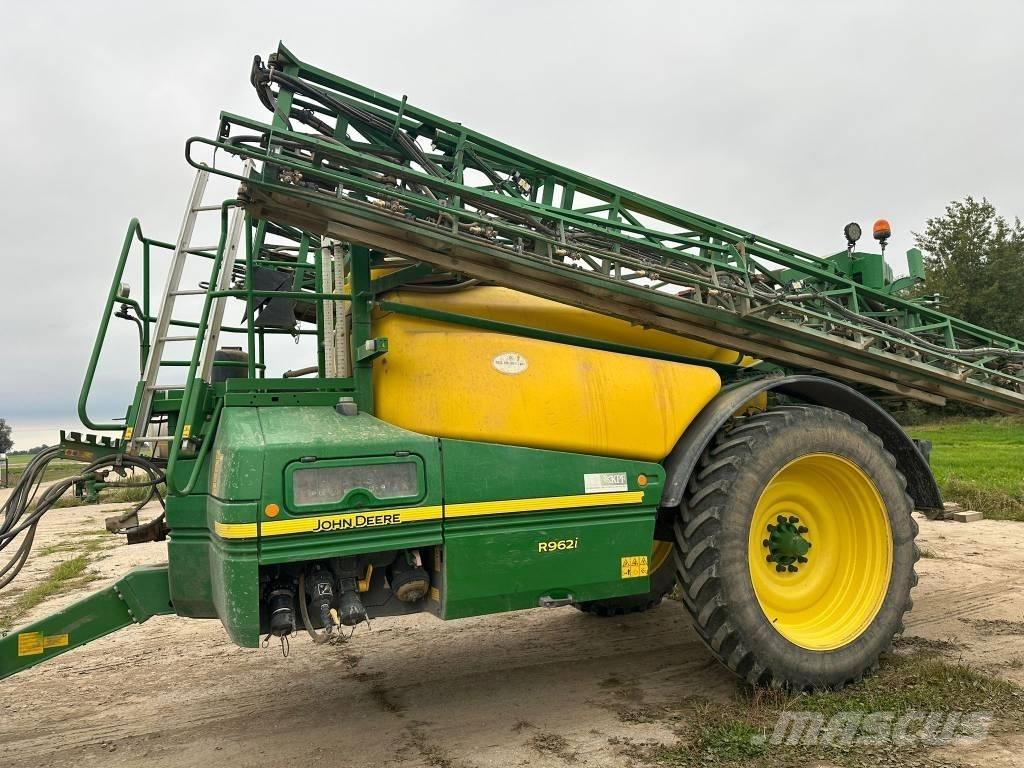 John Deere R 962 i Vlečne škropilnice