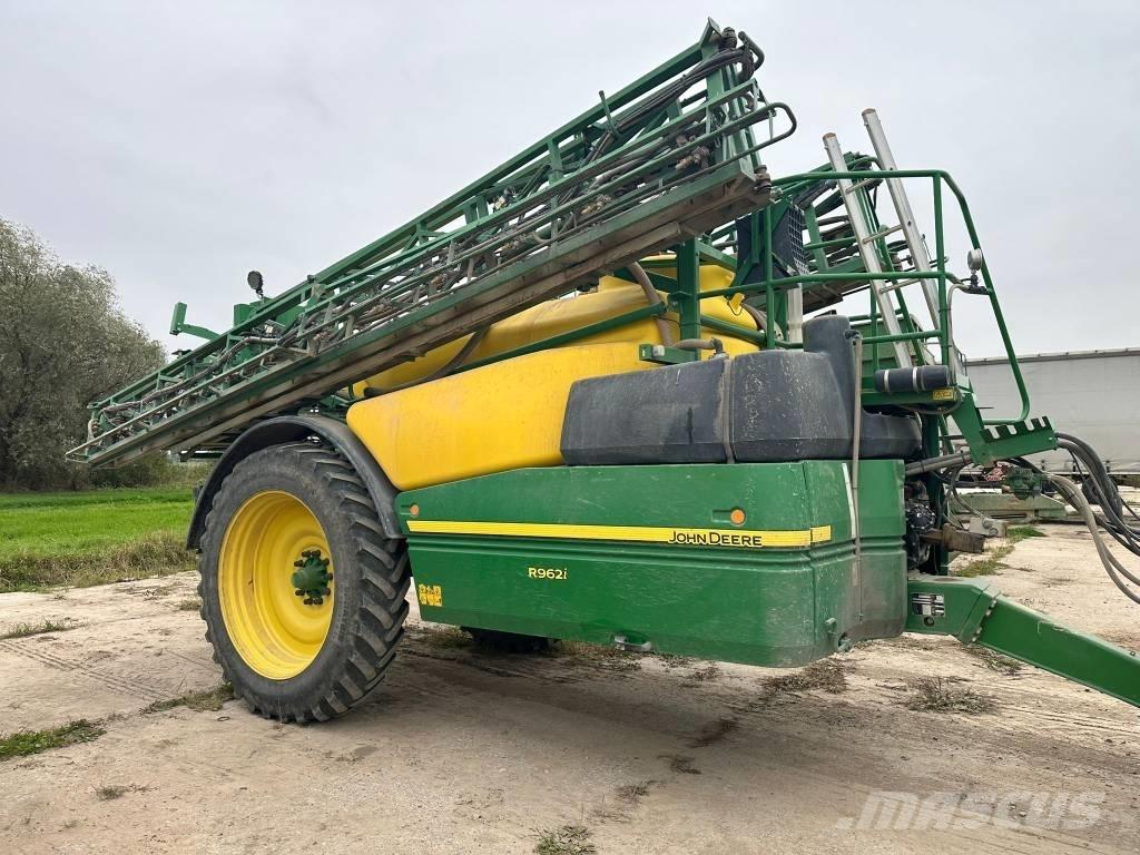 John Deere R 962 i Vlečne škropilnice