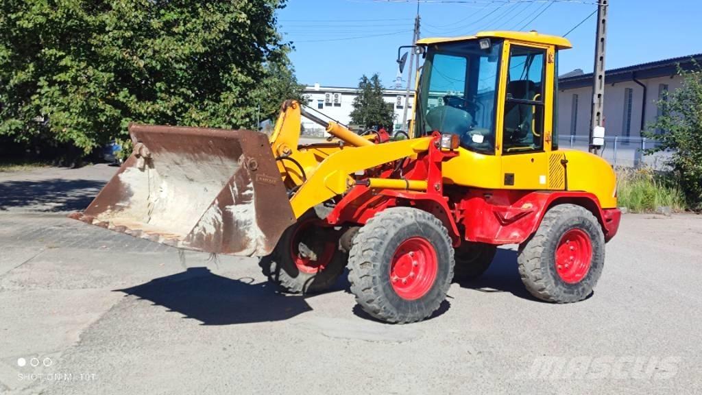 Volvo L 30 B Kolesni nakladalci