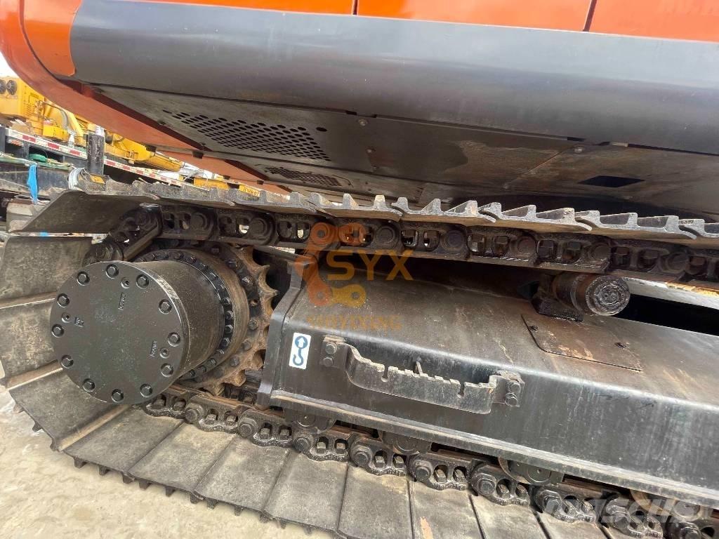Hitachi ZX 240 HG Bagri goseničarji