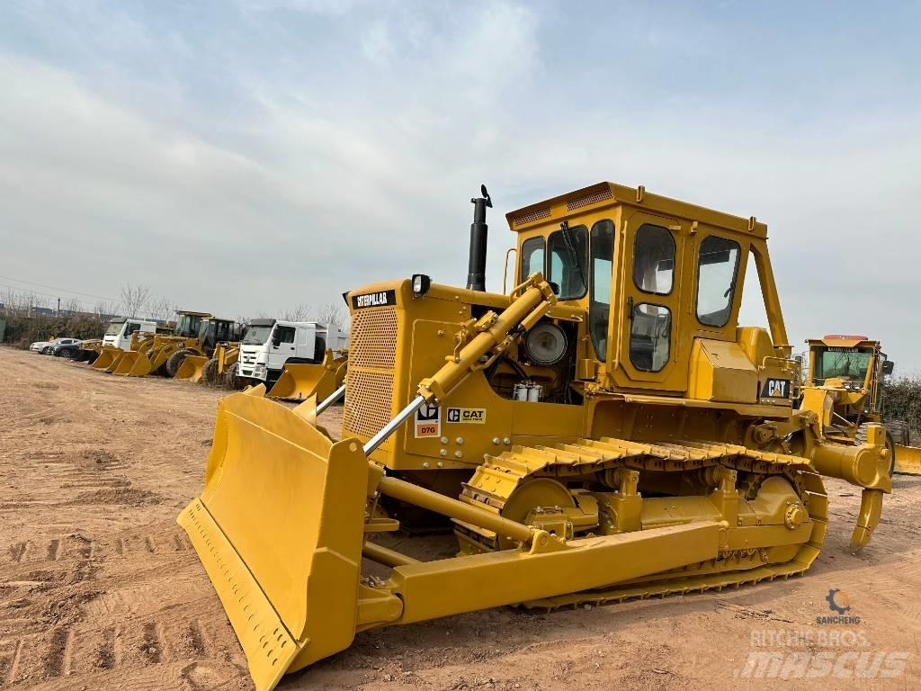 CAT D7G Buldožerji goseničarji