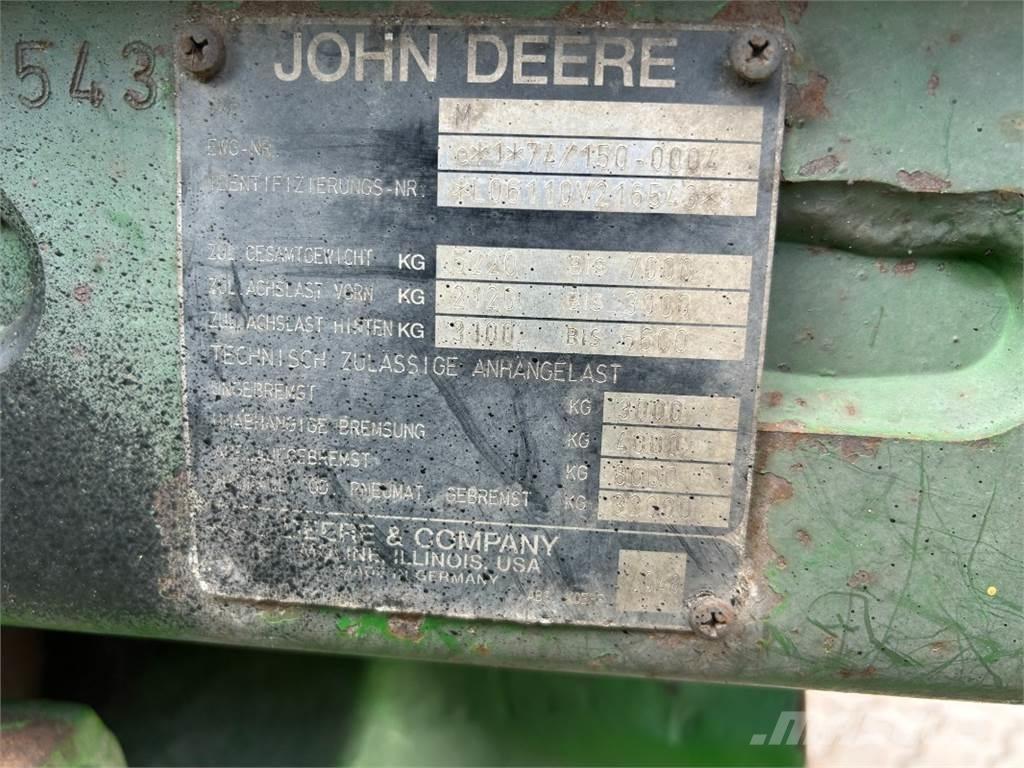 John Deere 6110 Traktorji