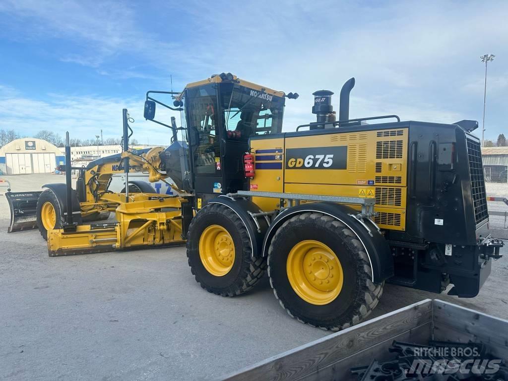 Komatsu GD675-7E0 Grederji