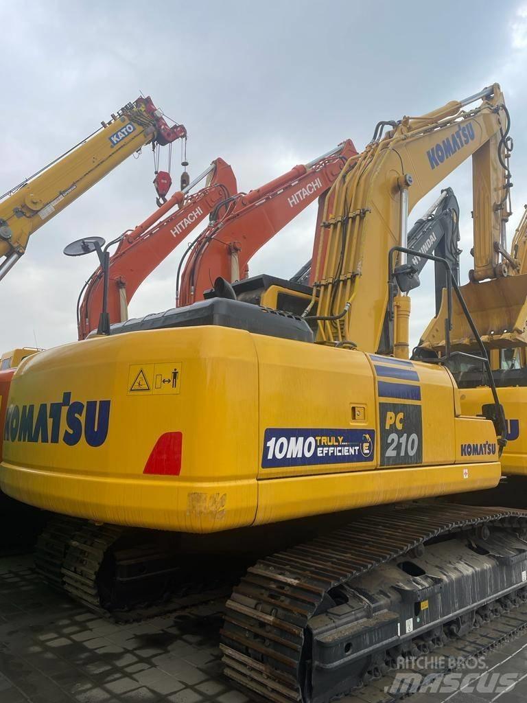 Komatsu PC210-10MO Bagri goseničarji