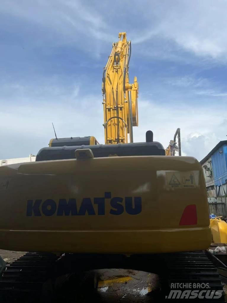 Komatsu PC 210 LC Bagri goseničarji