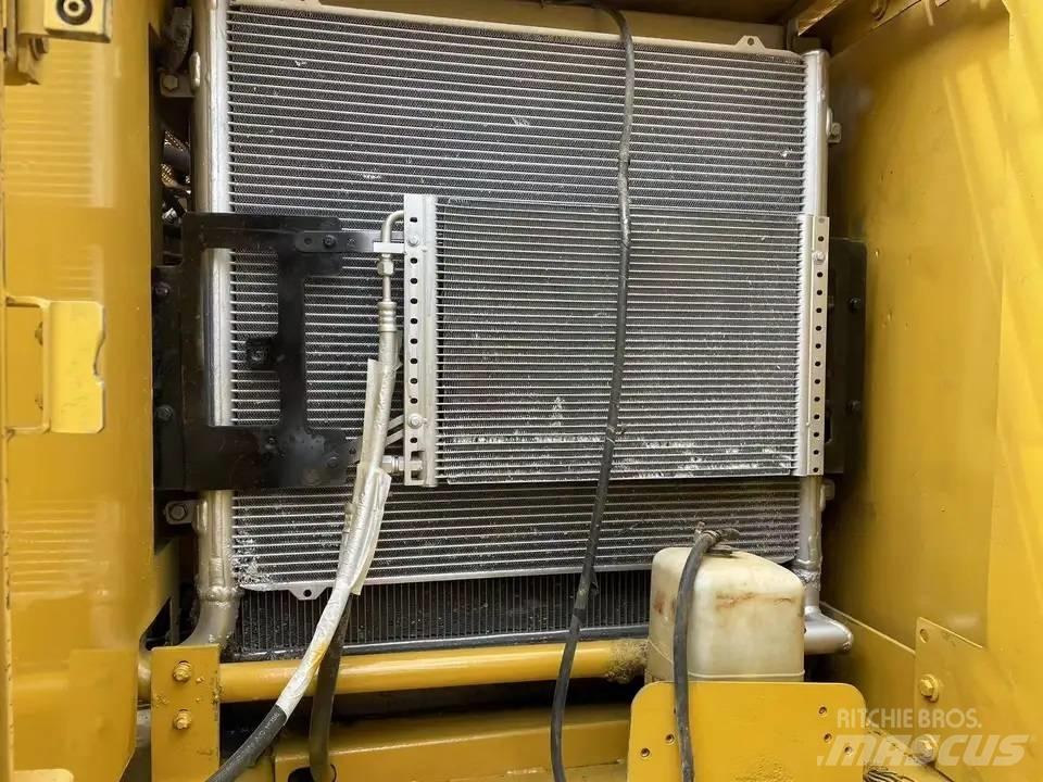 CAT 320C Bagri goseničarji