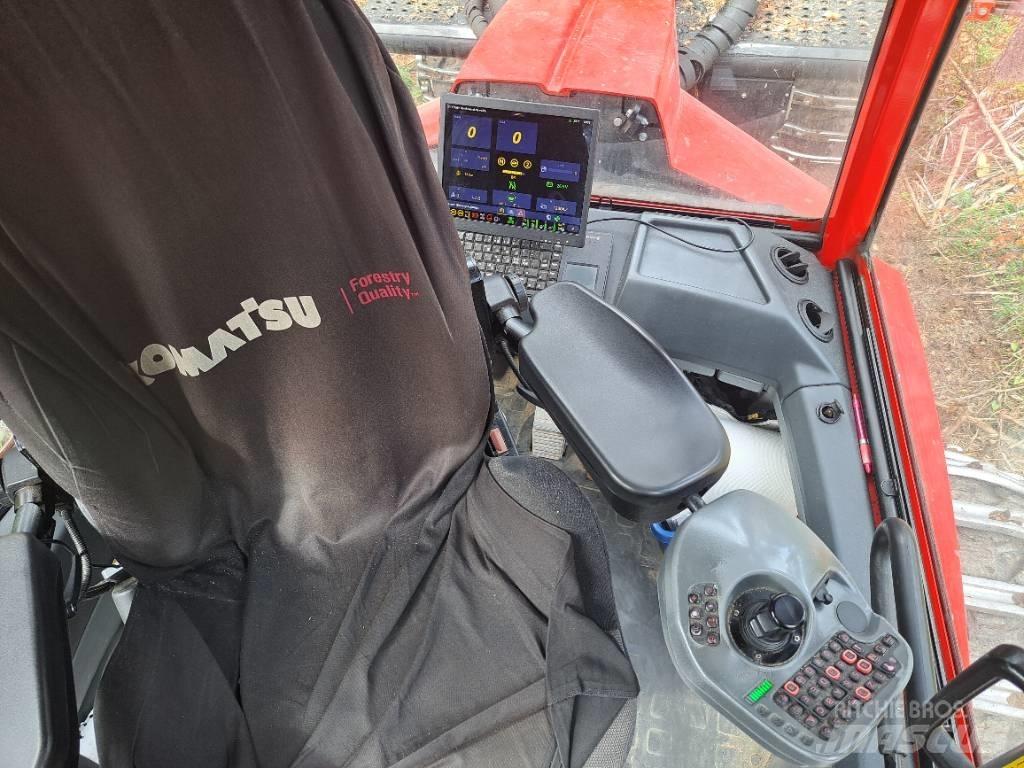 Komatsu 875 Forwarderji
