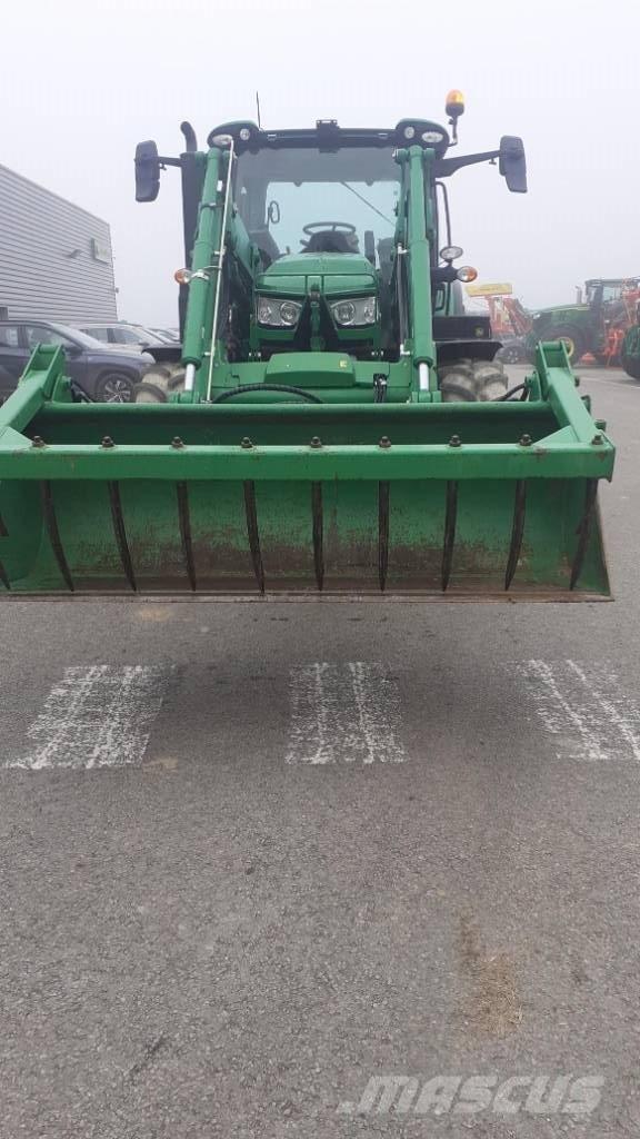 John Deere 6R120 Traktorji