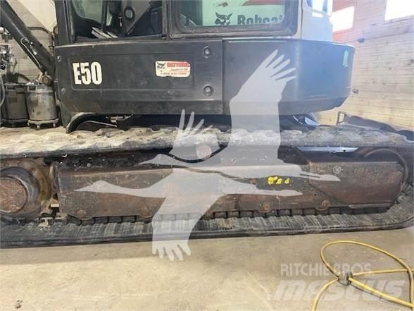 Bobcat E50 Mini bagri <7t