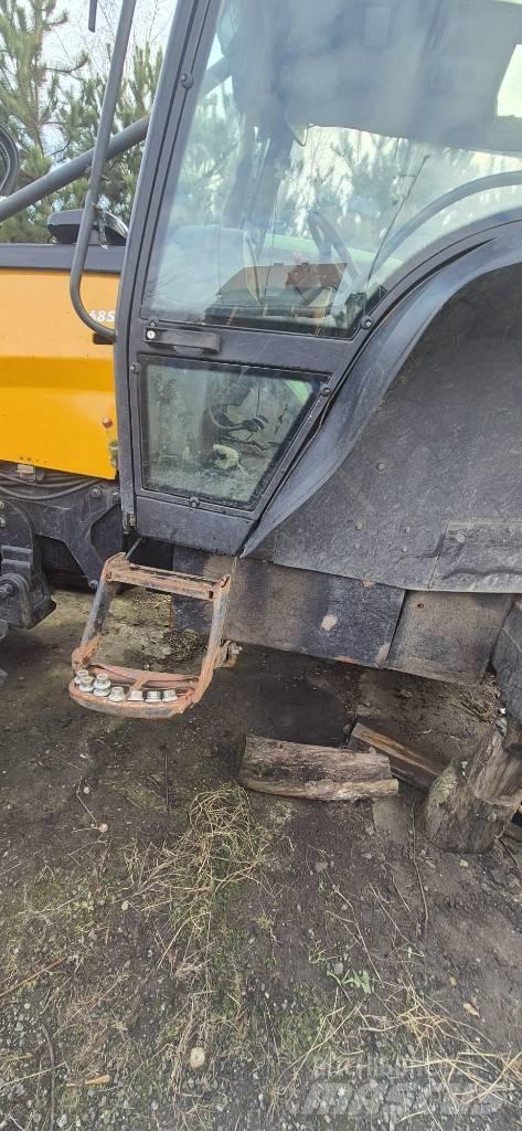 Valtra 6850 Traktorji
