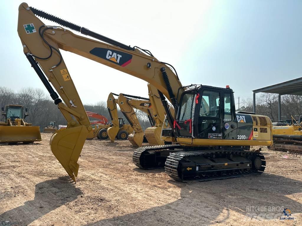 CAT 320D2L Bagri goseničarji