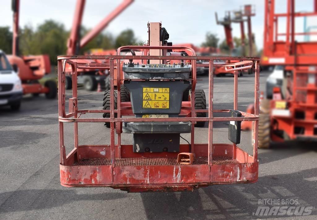 JLG 600 AJ Zglobne dvižne ploščadi
