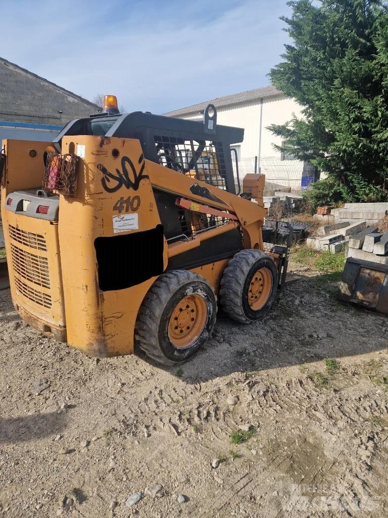 CASE 410 Skid steer mini nakladalci