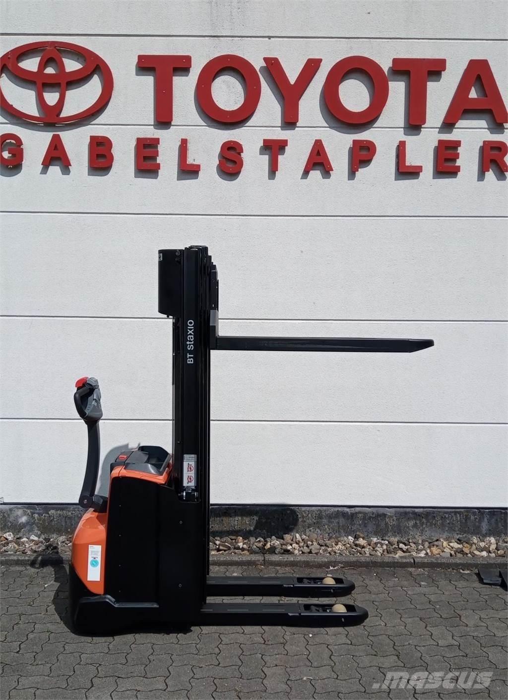 Toyota SWE140L Ročni električni viličar