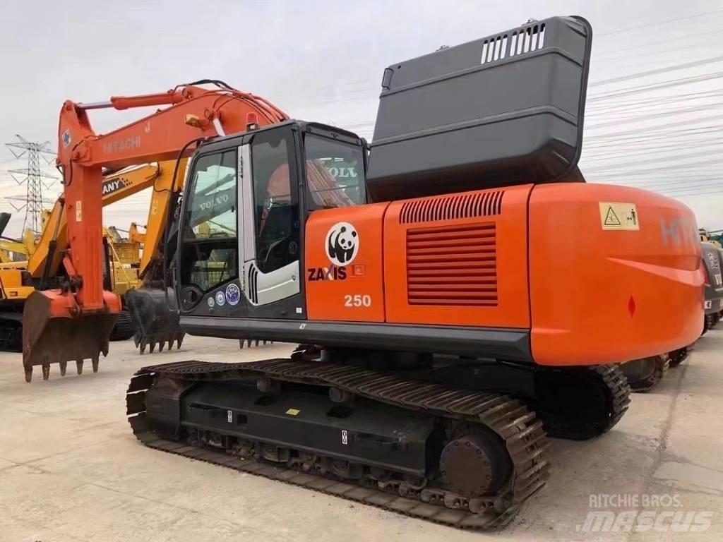 Hitachi ZX 250 Bagri goseničarji