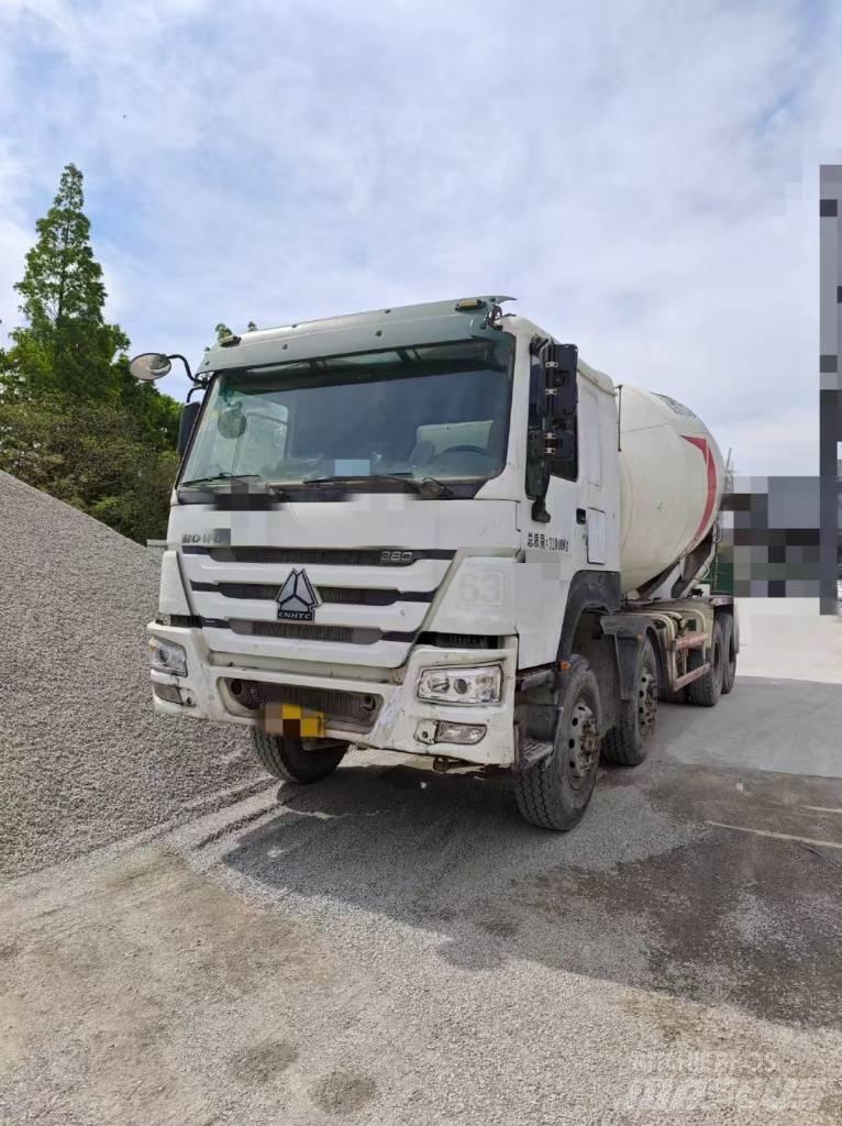 Howo 搅拌车 750 Mešalec betona / malte
