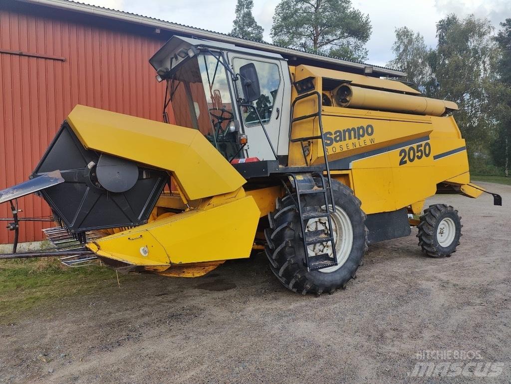 Sampo-Rosenlew 2050 Kombajni