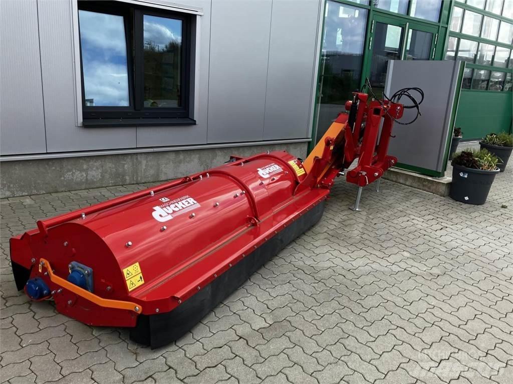 Dücker USM-26 VR4 Kosilnice za pašnike