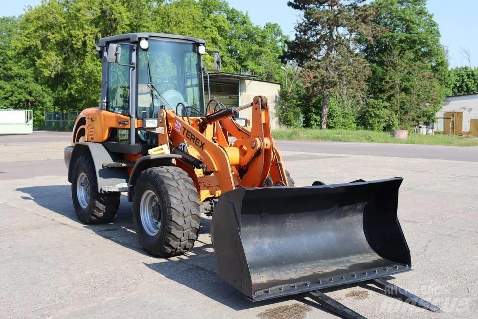 Terex SKL 834 Kolesni nakladalci