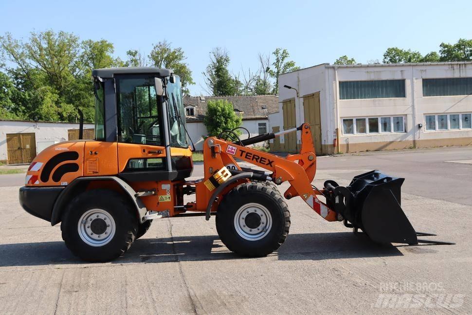 Terex SKL 834 Kolesni nakladalci