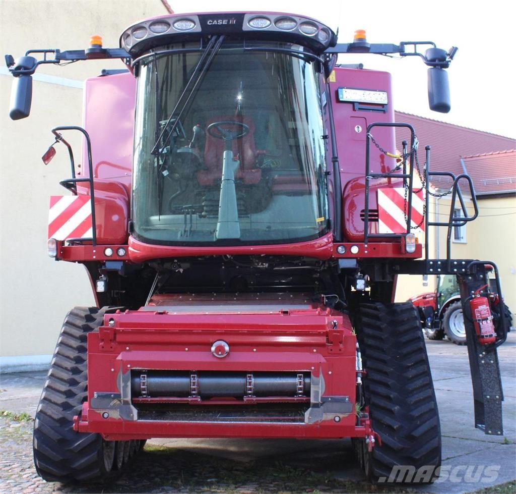 Case IH AF 8250 Kombajni