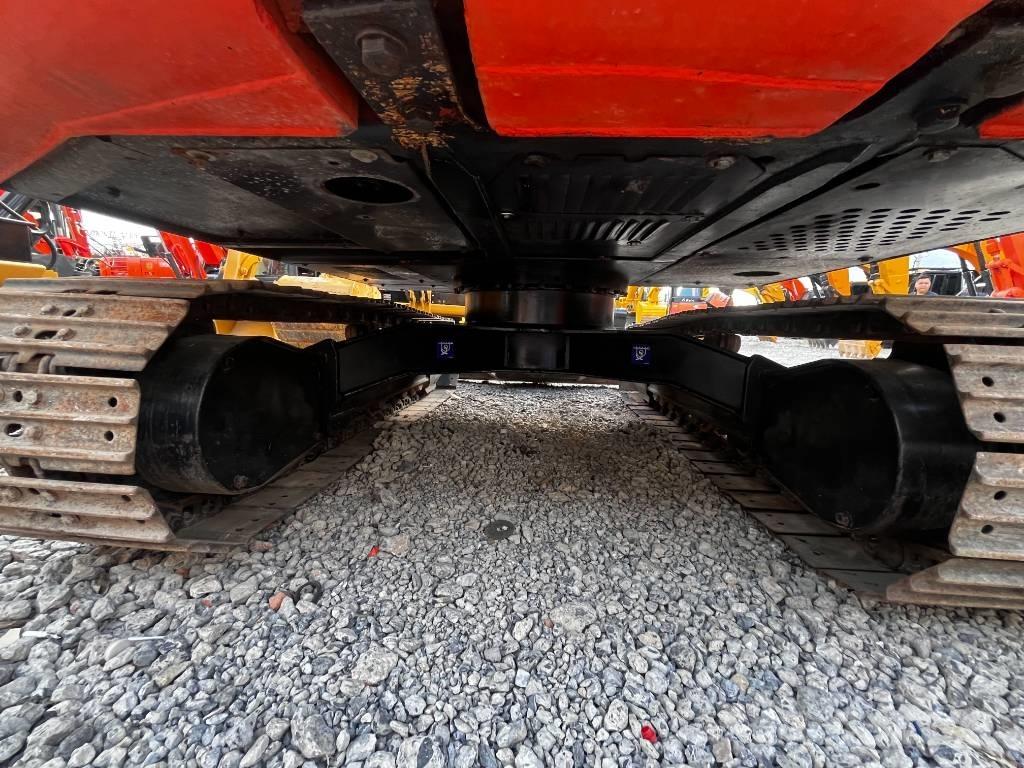 Hitachi ZX 70 Midi bagri 7t – 12t
