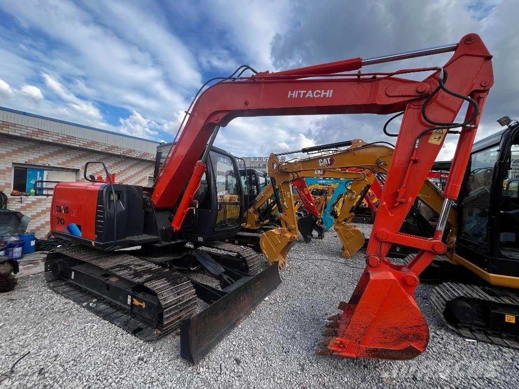 Hitachi ZX 70 Midi bagri 7t – 12t