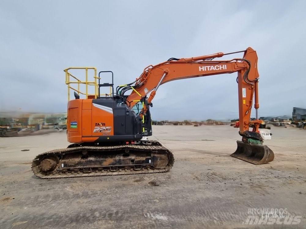 Hitachi ZX225USLC-7 Bagri goseničarji