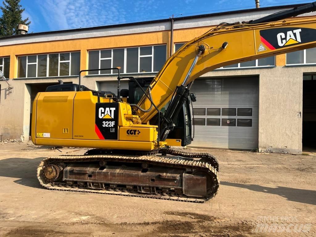 CAT 323 F LN Bagri goseničarji