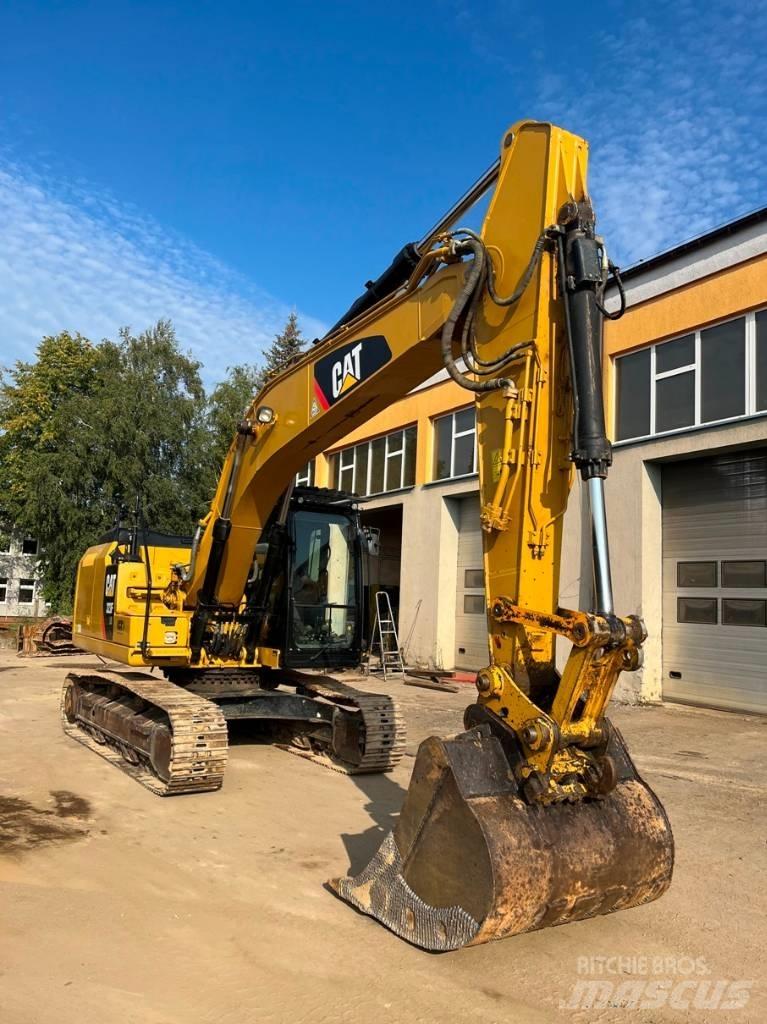 CAT 323 F LN Bagri goseničarji