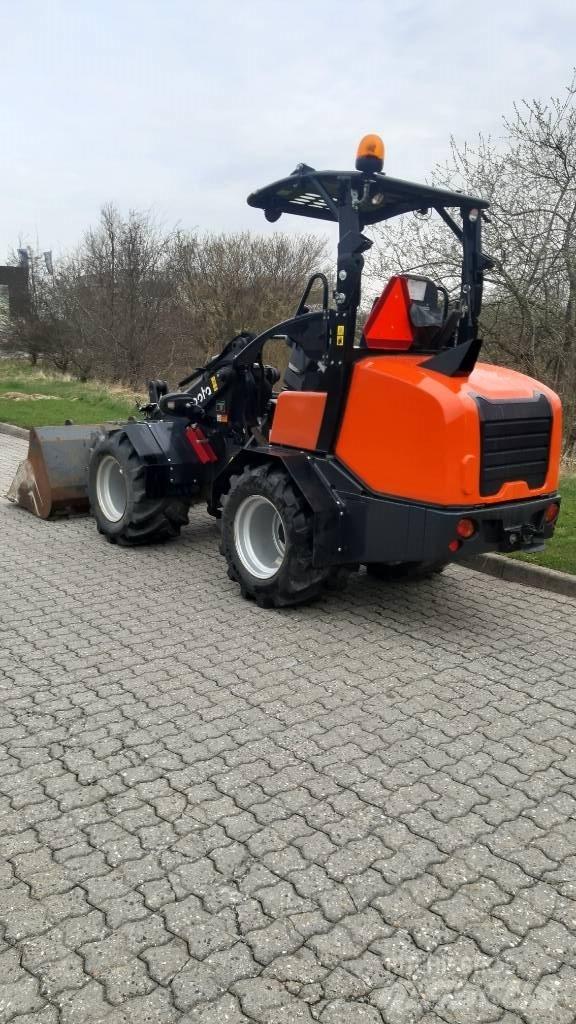 Kubota RT280-2 Mini nakladalci