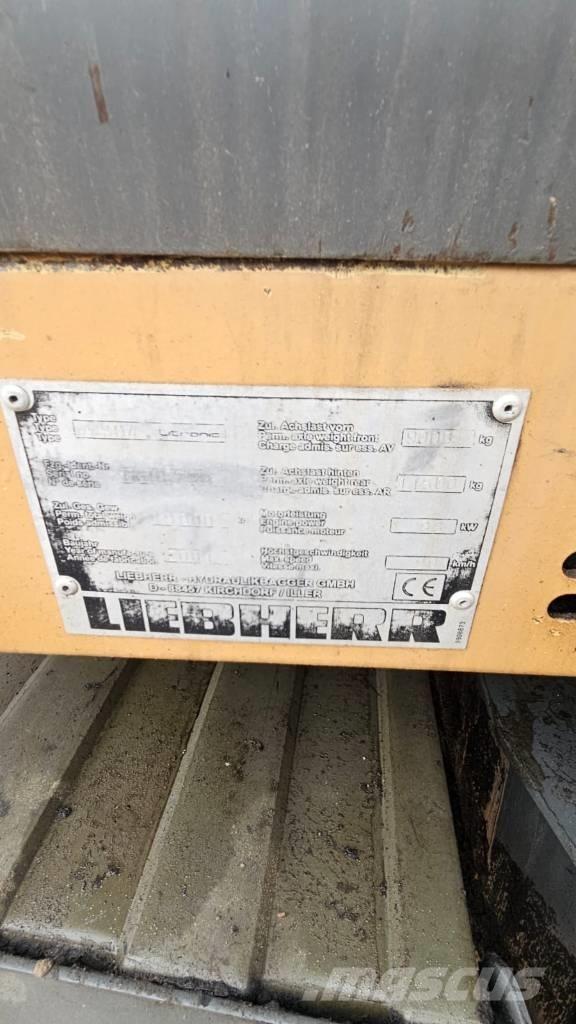 Liebherr 904 Bagri na kolesih