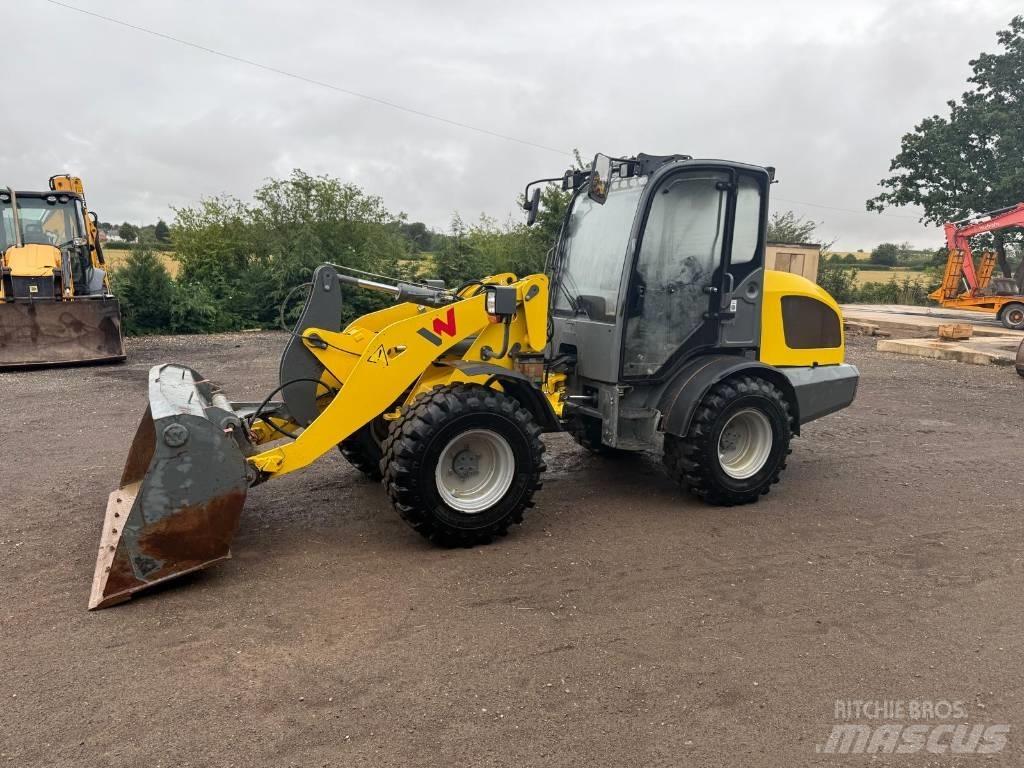 Wacker Neuson WL 44 Kolesni nakladalci