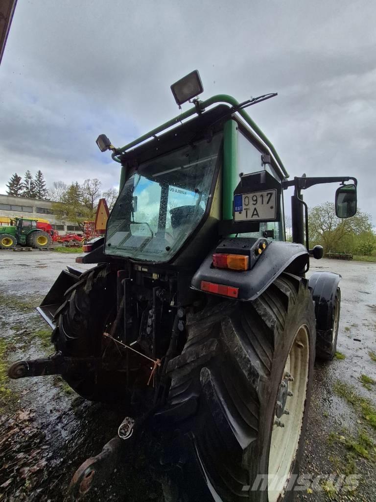 Valtra A 95 Traktorji