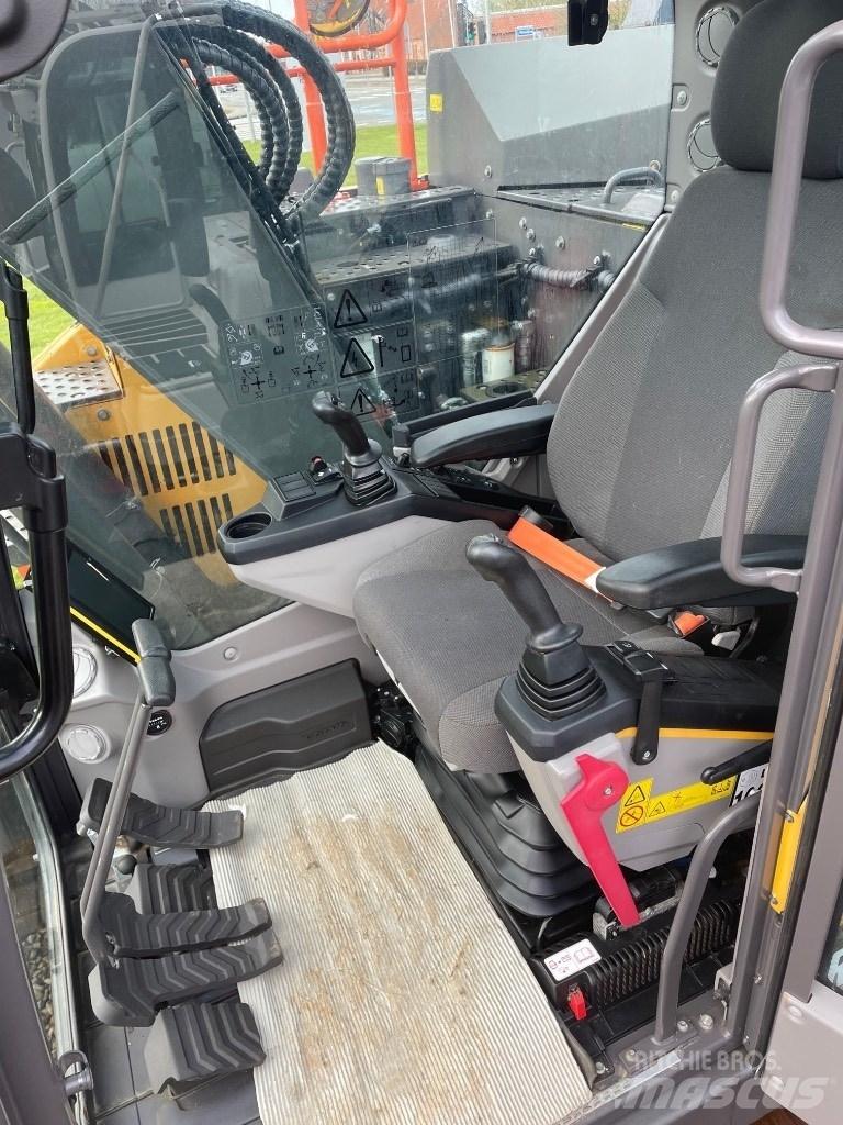 Volvo ECR145E Bagri goseničarji