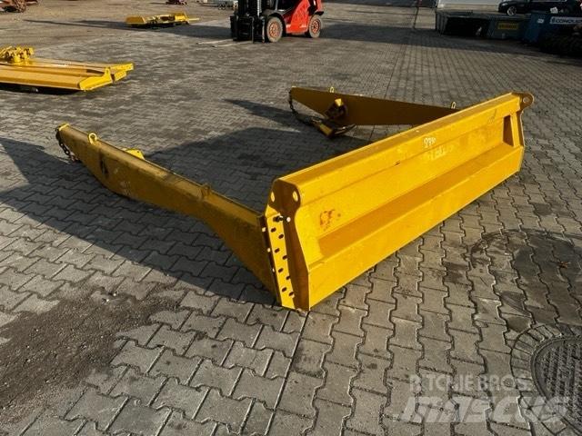 CAT 725 TAIL GATE Zglobni demperji