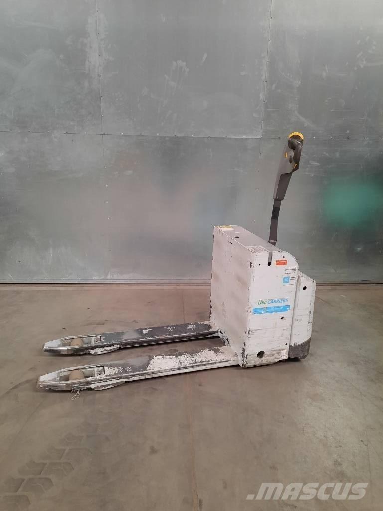 UniCarriers PLL180 Električni nizko dvižni viličar