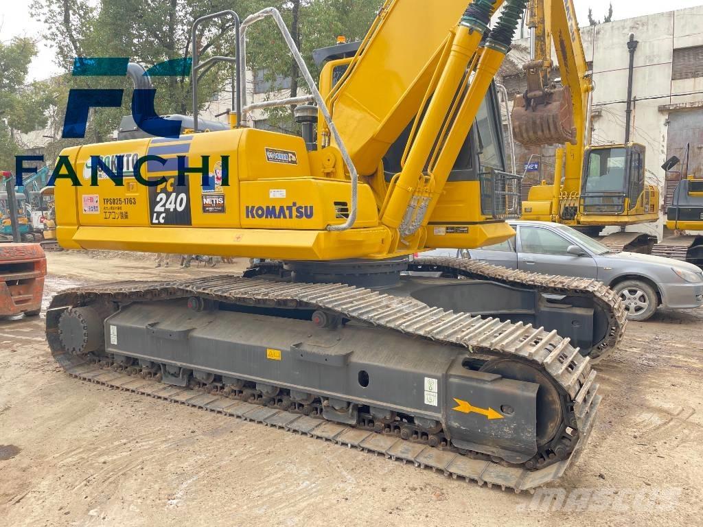 Komatsu PC 240 Bagri goseničarji