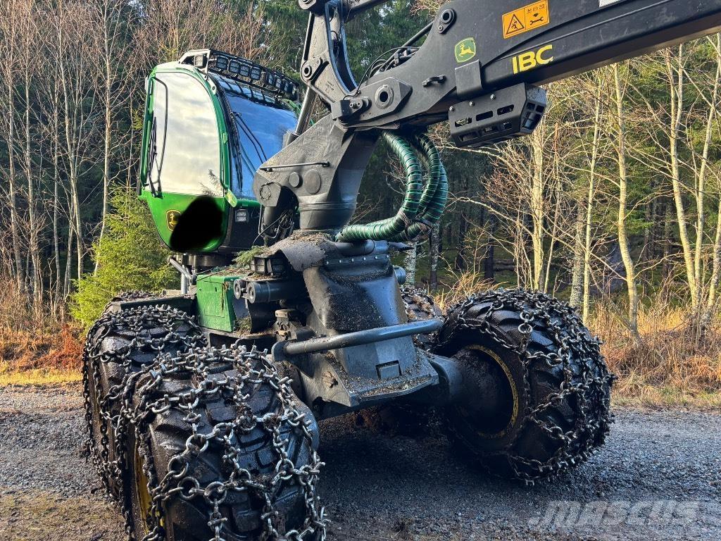 John Deere 1270G 8WD Harvesterji