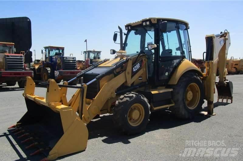 CAT 428F Rovokopači