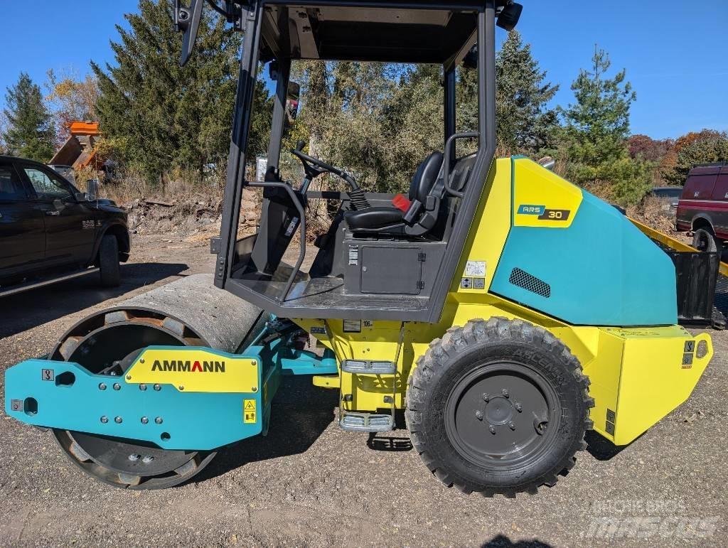 Ammann ARS30 Enojni valjarji
