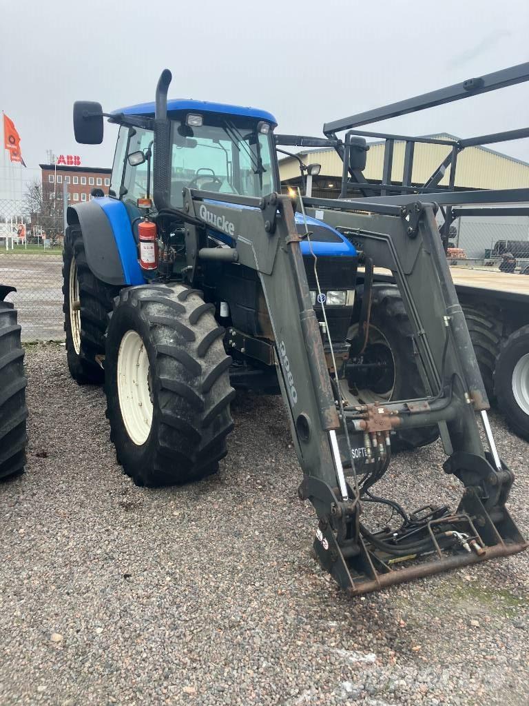 New Holland TM 175 Traktorji
