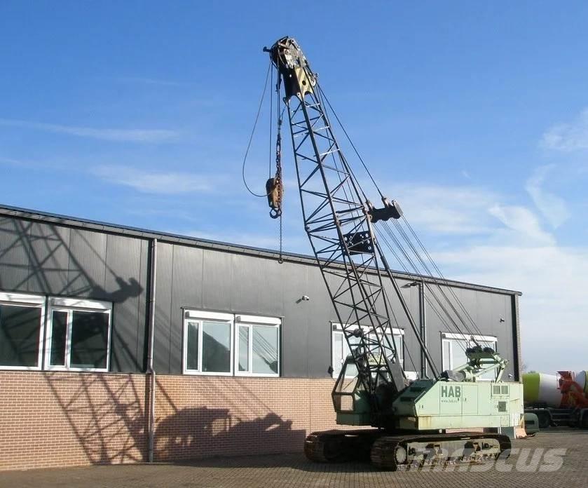 Hitachi KH125-3 Dvigala na gosenicah